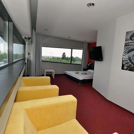 Sobotel Ξενοδοχείο